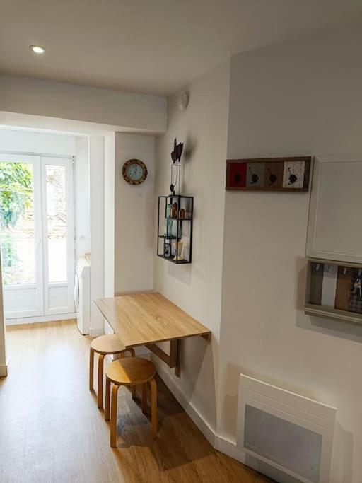 Chez Louisette Centre Ville Et Plages A Pied! 孔卡尔诺 外观 照片